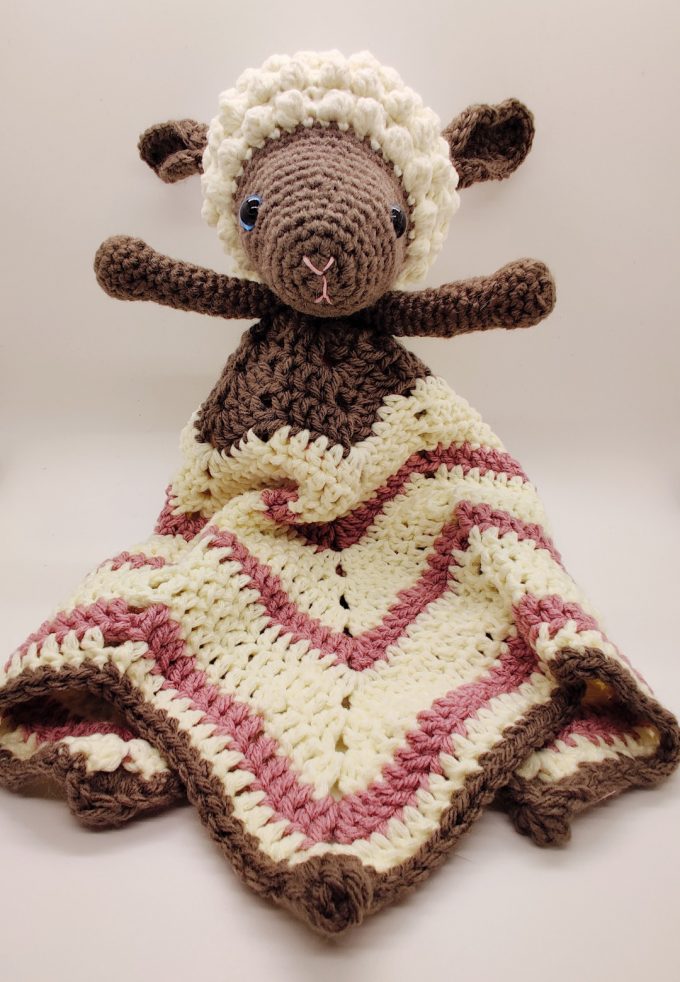 lamb amigurumi cozy
